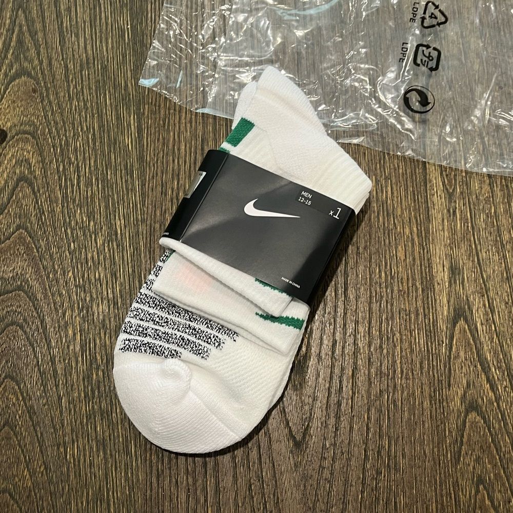 NWT Nike Mens Swoosh NBA Authentic Team Issued Ankle Socks White Green Size XL